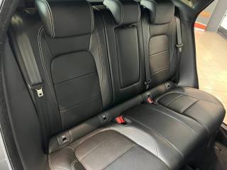 JAGUAR E-Pace usata, con Specchietti laterali elettrici