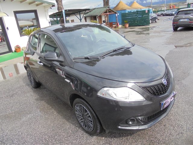 LANCIA Ypsilon usata 15