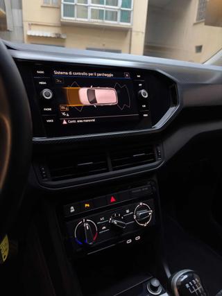 VOLKSWAGEN T-Cross usata, con Autoradio
