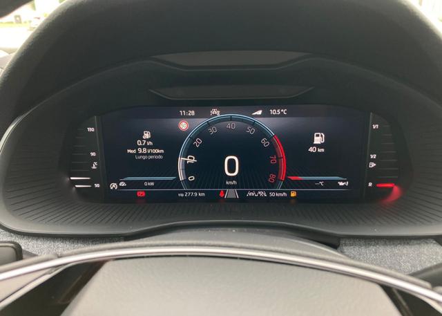 SKODA Kamiq usata, con Controllo automatico clima