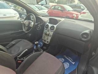 OPEL Corsa usata, con Controllo trazione
