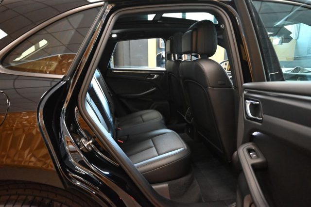 PORSCHE Macan usata 114