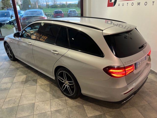 MERCEDES-BENZ E 220 usata, con Chiusura centralizzata