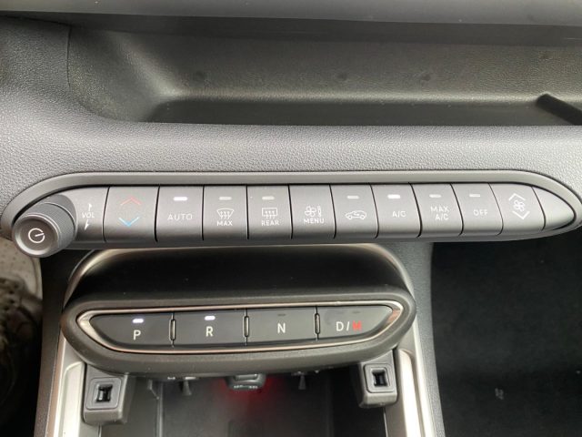 JEEP Avenger usata, con Sedile posteriore sdoppiato