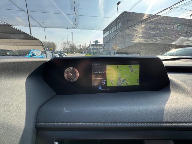 LEXUS UX 250h usata, con Servosterzo