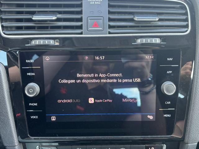 VOLKSWAGEN Golf usata, con Boardcomputer