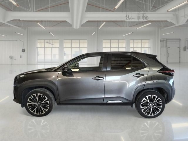TOYOTA Yaris Cross usata, con Airbag laterali