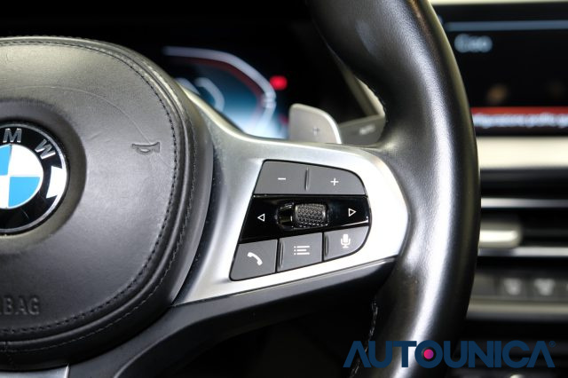 BMW 220 usata, con USB