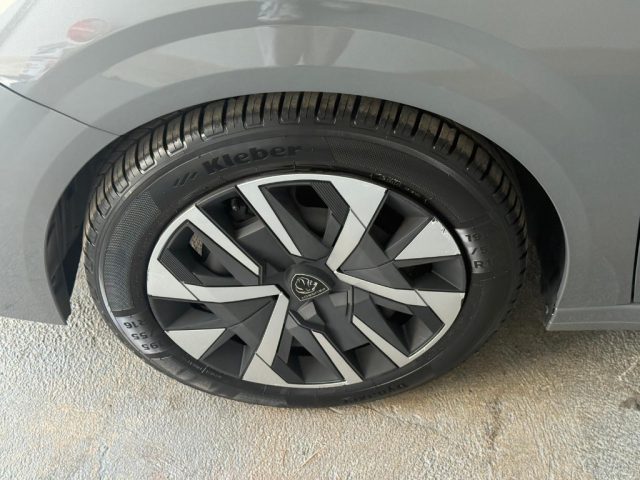 PEUGEOT 208 usata 22