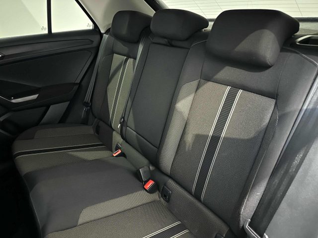 VOLKSWAGEN T-Roc usata, con Controllo trazione