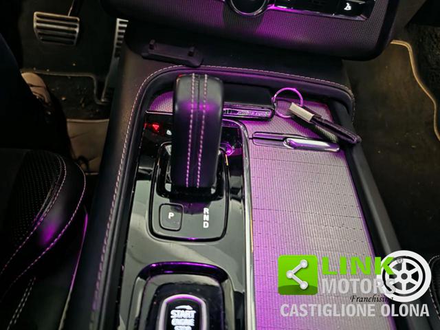 VOLVO XC90 usata, con Regolazione elettrica sedili
