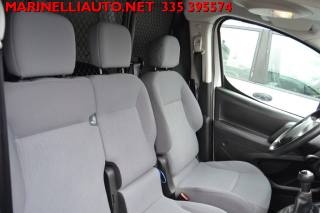 PEUGEOT Partner usata, con Sensori di parcheggio posteriori