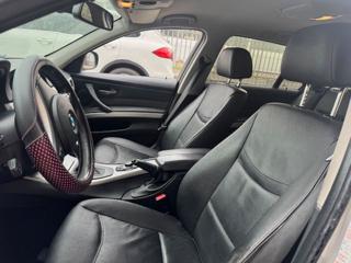 BMW 318 usata, con Controllo automatico clima