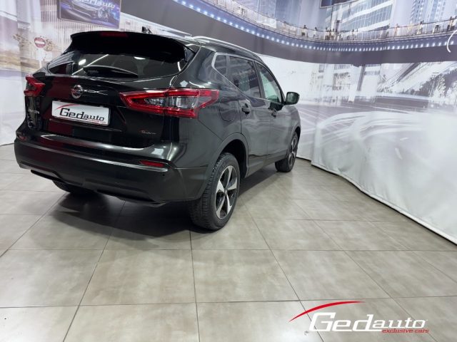 NISSAN Qashqai usata, con Autoradio