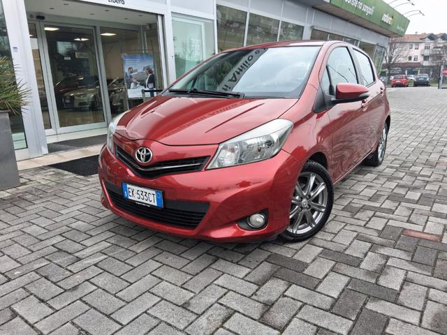 TOYOTA Yaris usata, con Airbag