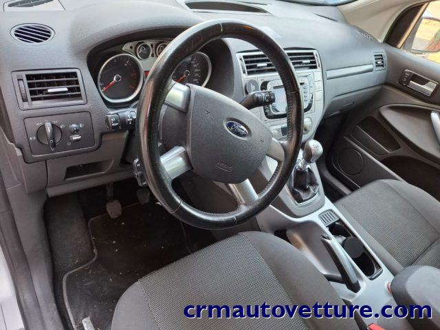 FORD Kuga usata, con Autoradio