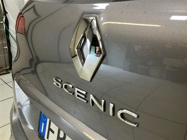 RENAULT Scenic usata 25
