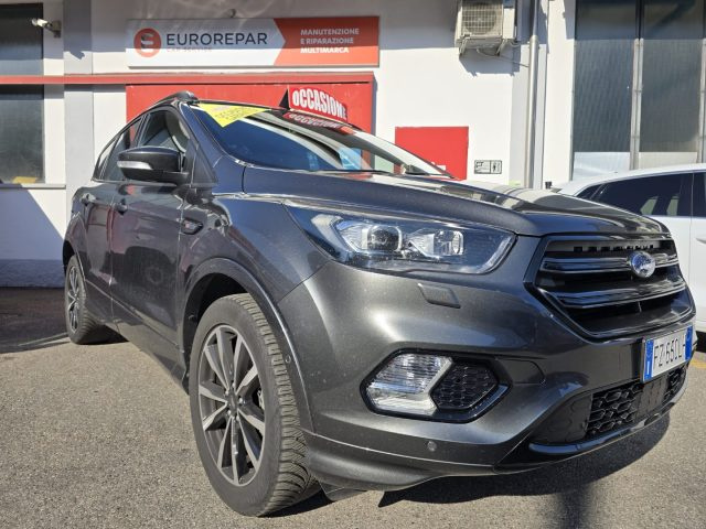 FORD Kuga usata, con Autoradio