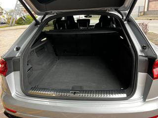 AUDI RS Q8 usata, con Autoradio digitale