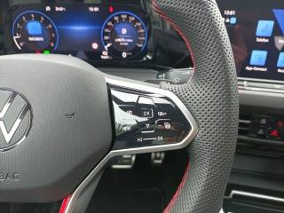 VOLKSWAGEN Golf usata, con Park Distance Control