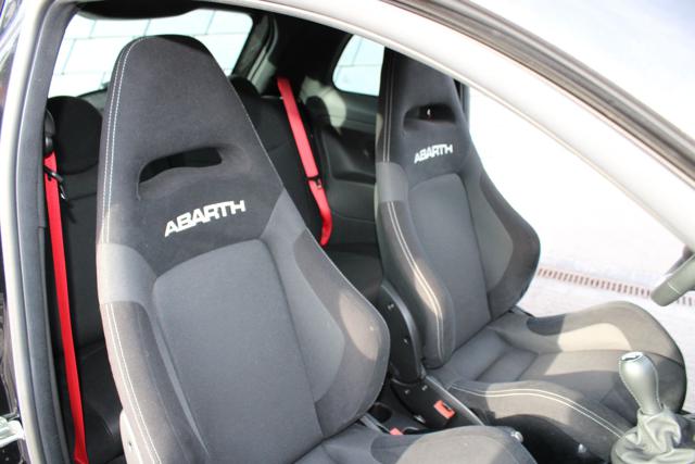 ABARTH 595 usata, con ESP