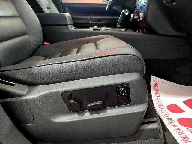 VOLKSWAGEN Touareg usata, con Specchietti laterali elettrici
