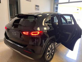 MERCEDES-BENZ GLA 180 usata, con Volante in pelle