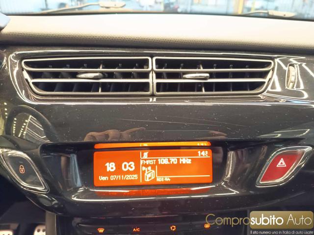 DS AUTOMOBILES DS 3 usata, con Specchietti laterali elettrici