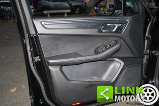 PORSCHE Macan usata, con Servosterzo