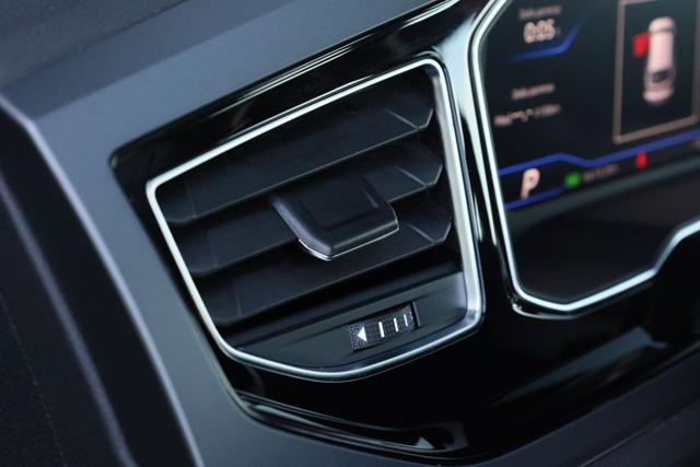 VOLKSWAGEN Taigo usata, con Fendinebbia