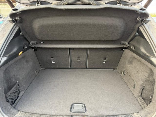 MERCEDES-BENZ GLA 180 usata, con Airbag Passeggero