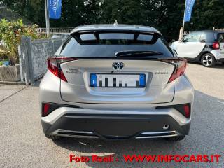 TOYOTA C-HR usata, con Controllo automatico clima