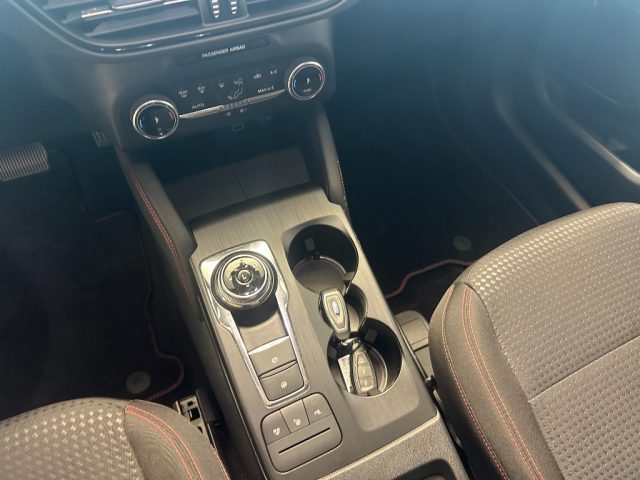 FORD Kuga usata, con Volante in pelle