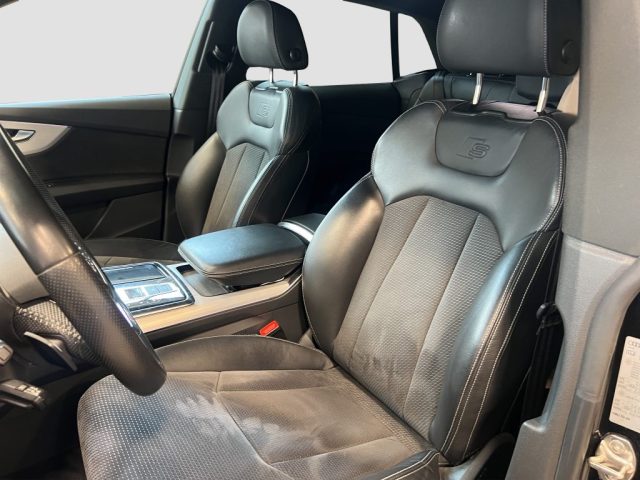 AUDI Q8 usata 9