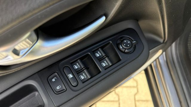 JEEP Renegade usata, con Cruise Control