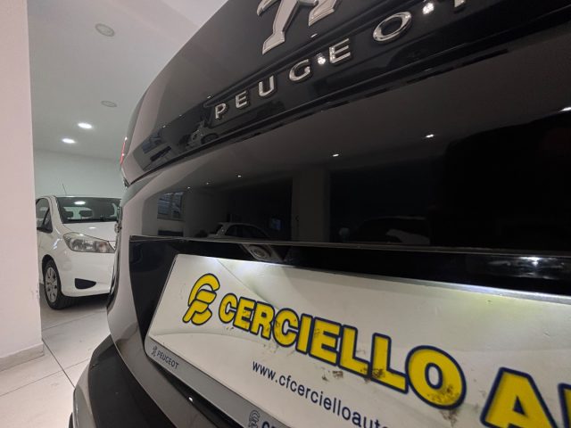PEUGEOT 3008 usata, con Cruise Control