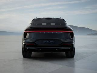 LOTUS Eletre usata, con Autoradio
