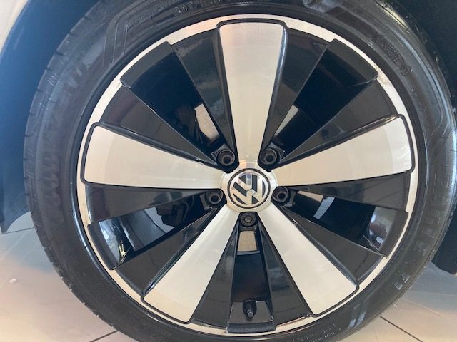 VOLKSWAGEN Maggiolino usata, con Cerchi in lega