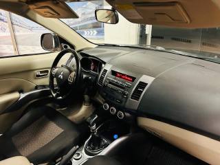 MITSUBISHI Outlander usata, con Controllo trazione