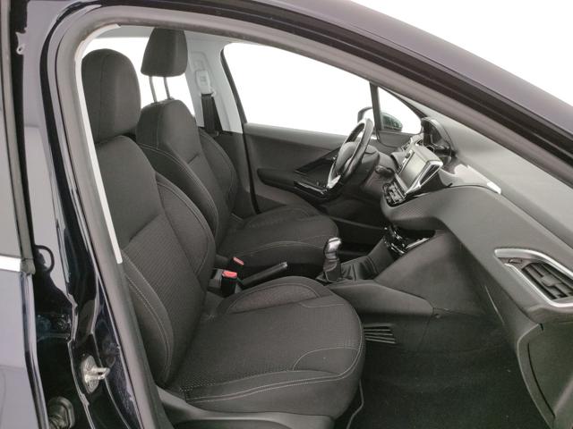 PEUGEOT 208 usata, con Boardcomputer