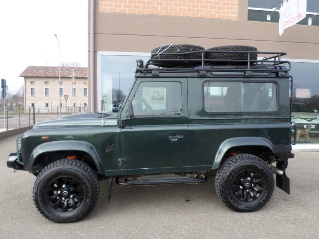 LAND ROVER Defender usata, con Climatizzatore