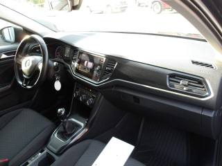 VOLKSWAGEN T-Roc usata 24