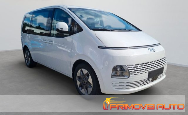 HYUNDAI Staria usata, con Autoradio