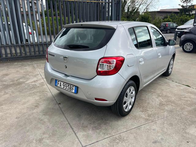 DACIA Sandero usata, con Autoradio