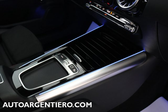 MERCEDES-BENZ GLA 180 usata, con Monitoraggio pressione pneumatici