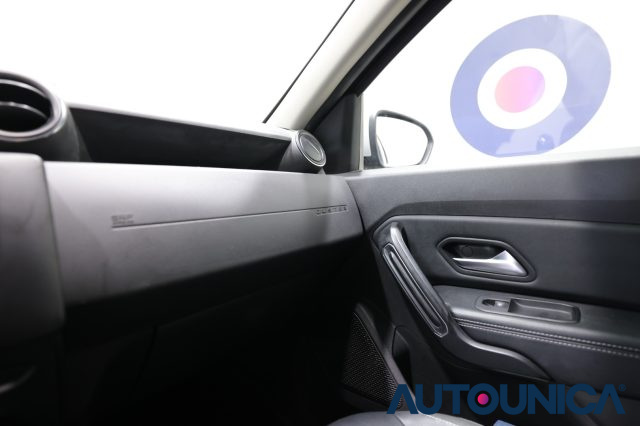 DACIA Duster usata, con Luci diurne