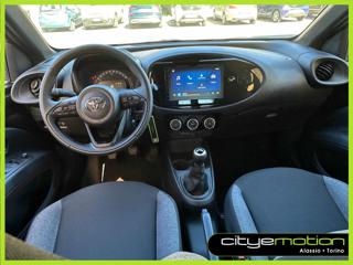 TOYOTA Aygo X usata 16