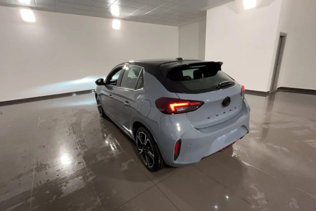 OPEL Corsa usata, con Airbag Passeggero