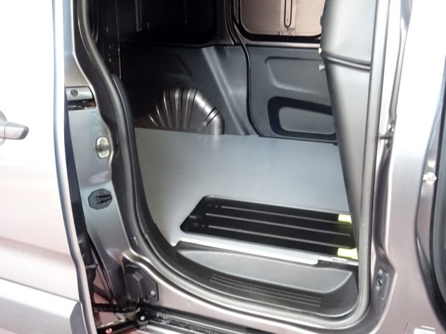 OPEL Combo usata, con Immobilizzatore elettronico