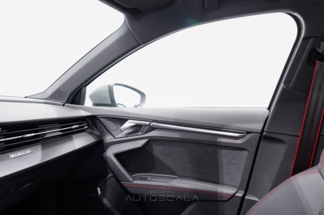 AUDI RS3 usata 27